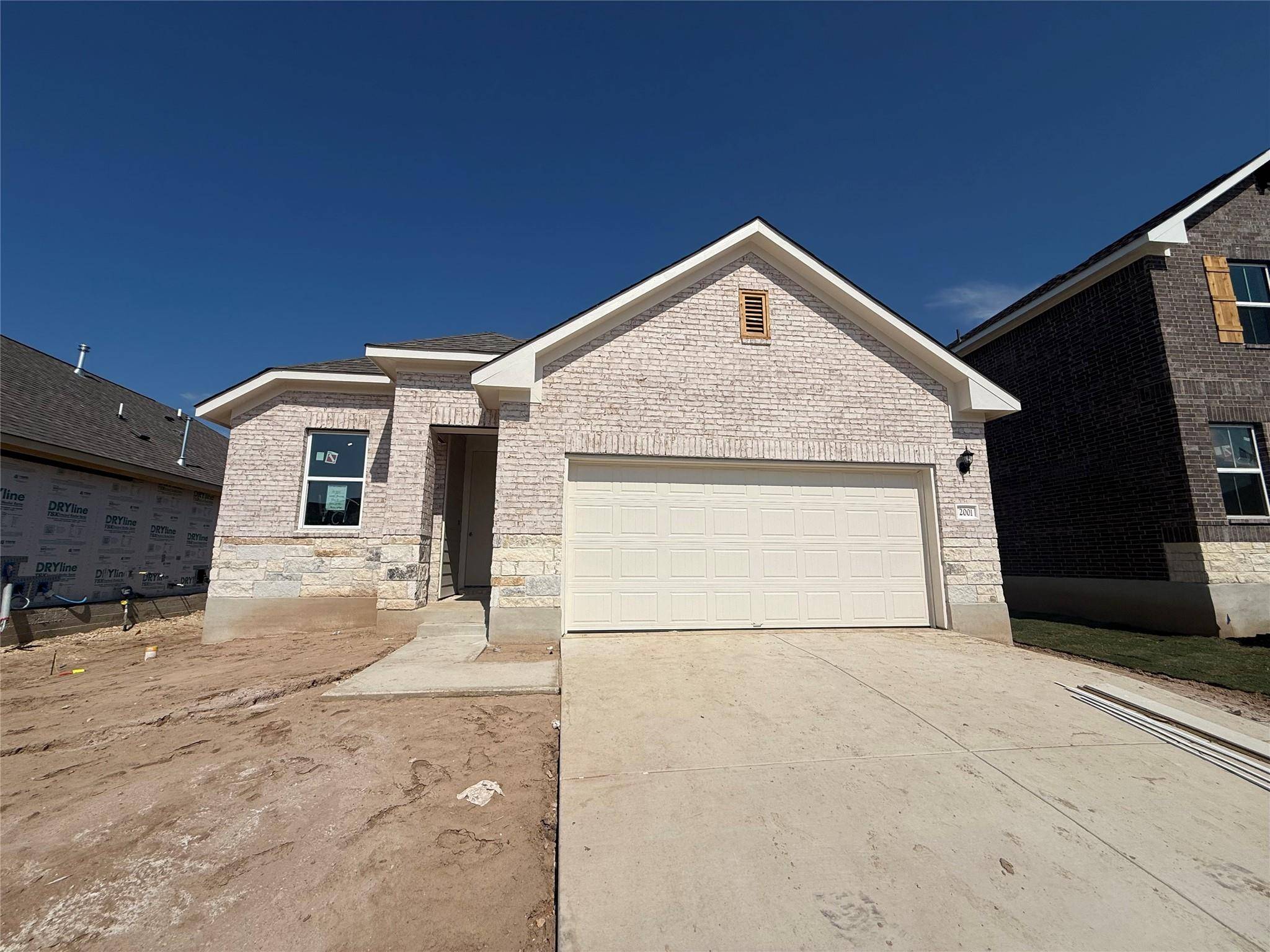 2001 Fannie RD, Georgetown, TX 78633