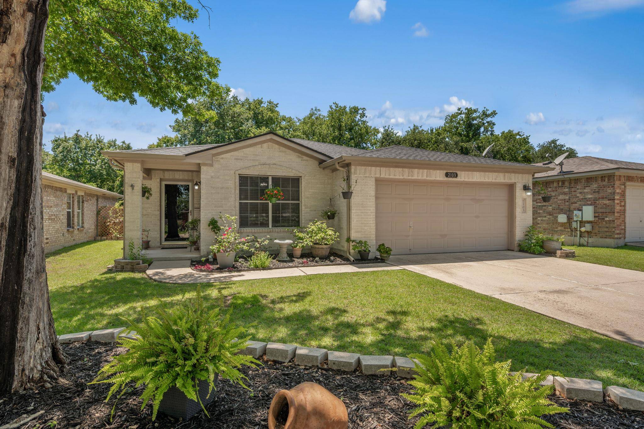 2103 Garrison DR, Leander, TX 78641
