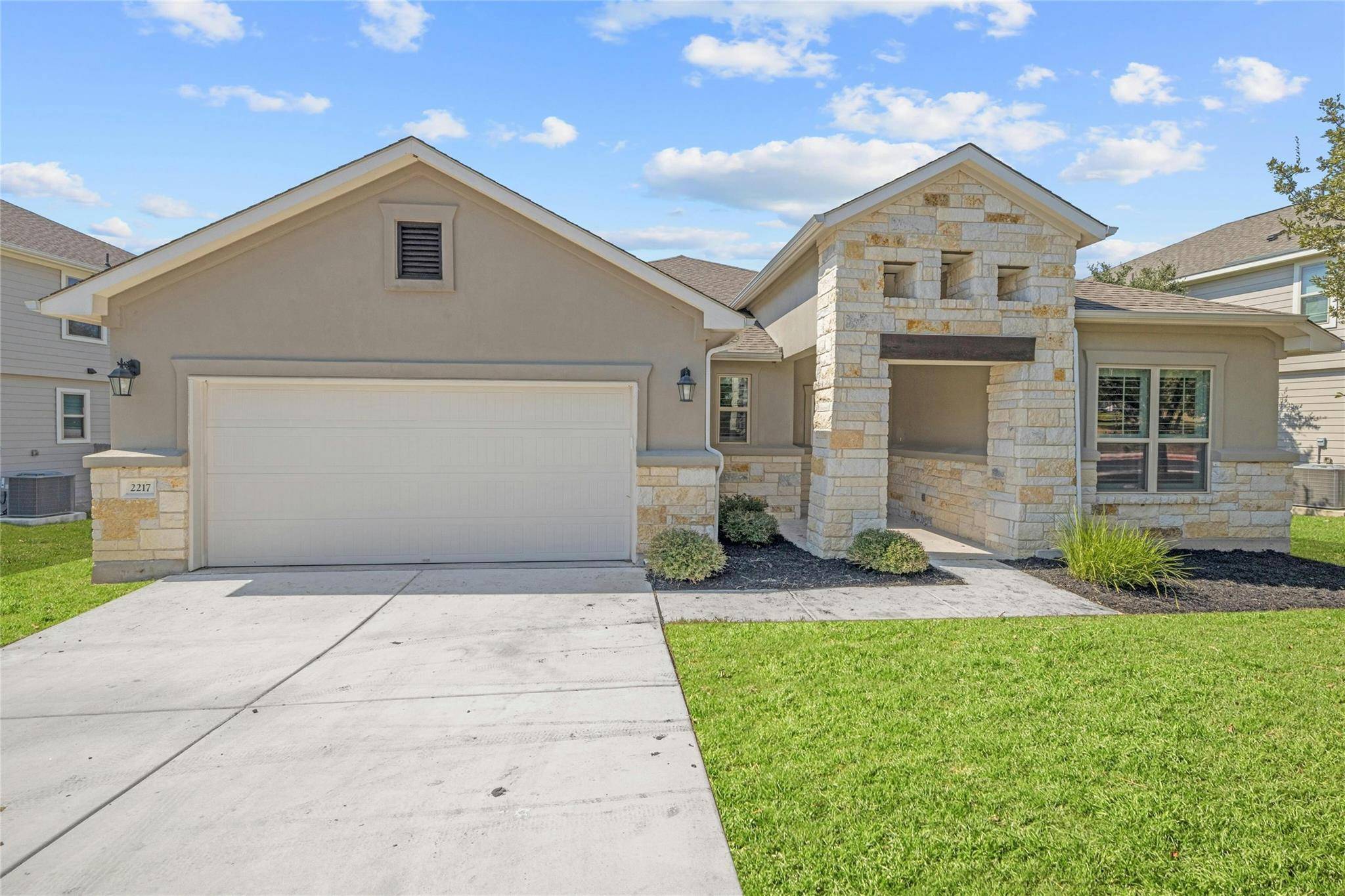 2217 Limestone Lake DR, Georgetown, TX 78633