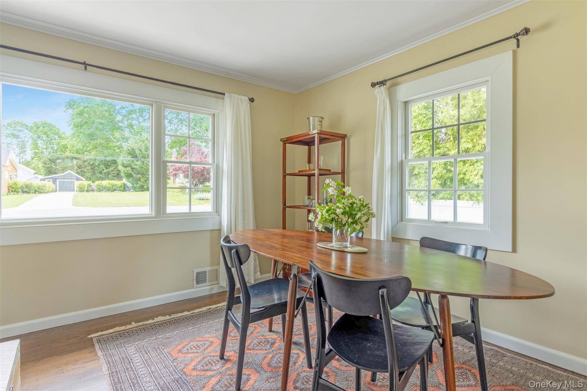 315 Wicks RD, New Suffolk, NY 11956