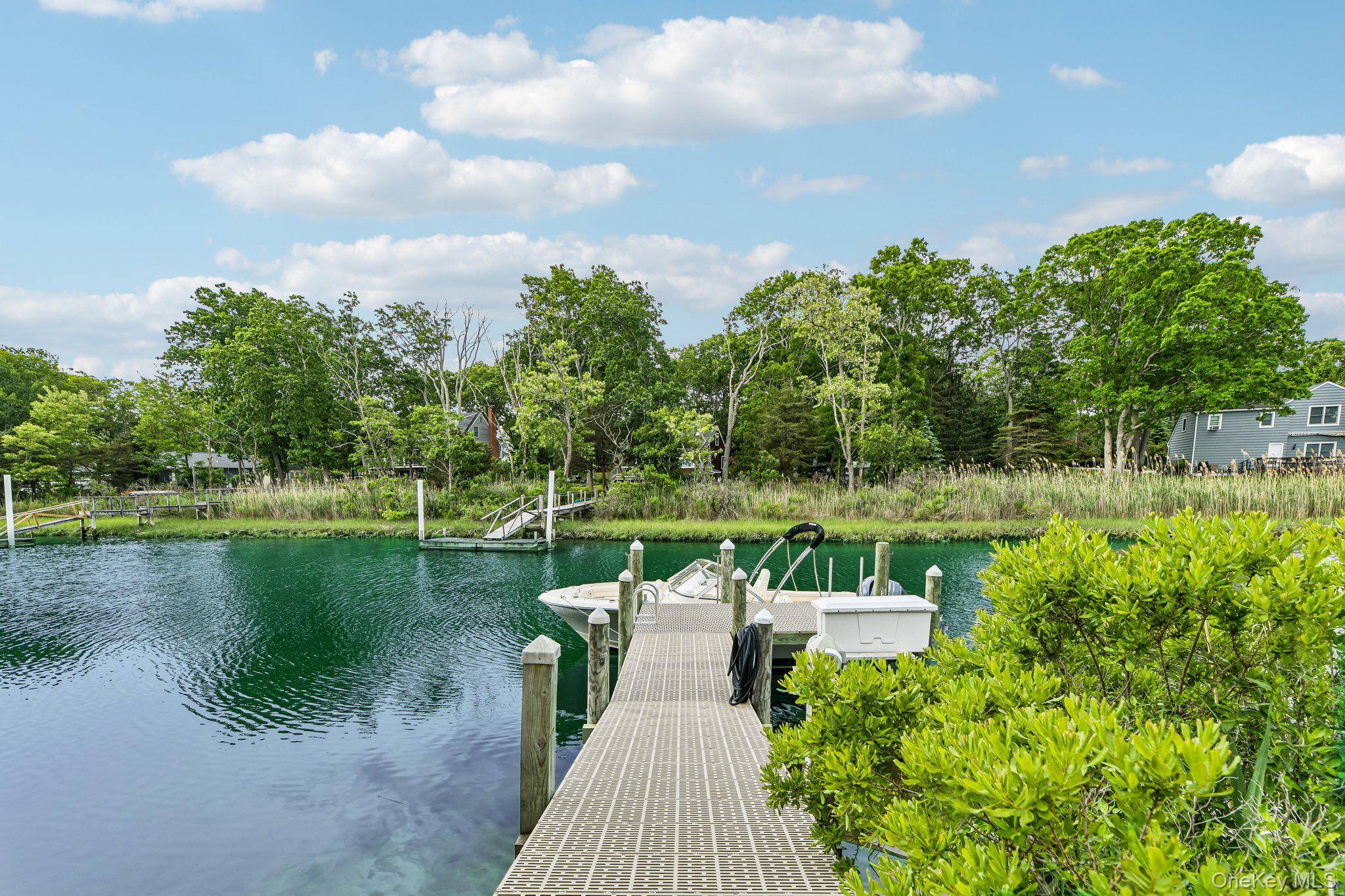 2100 Glenn RD, Southold, NY 11971