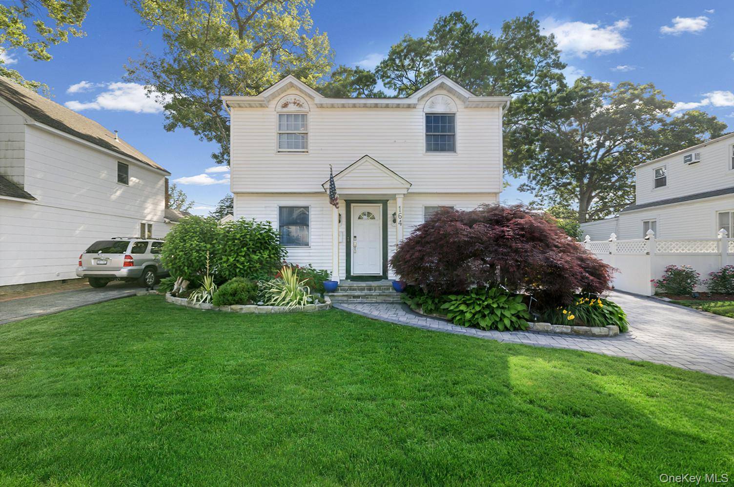 164 Gordon RD, Valley Stream, NY 11581
