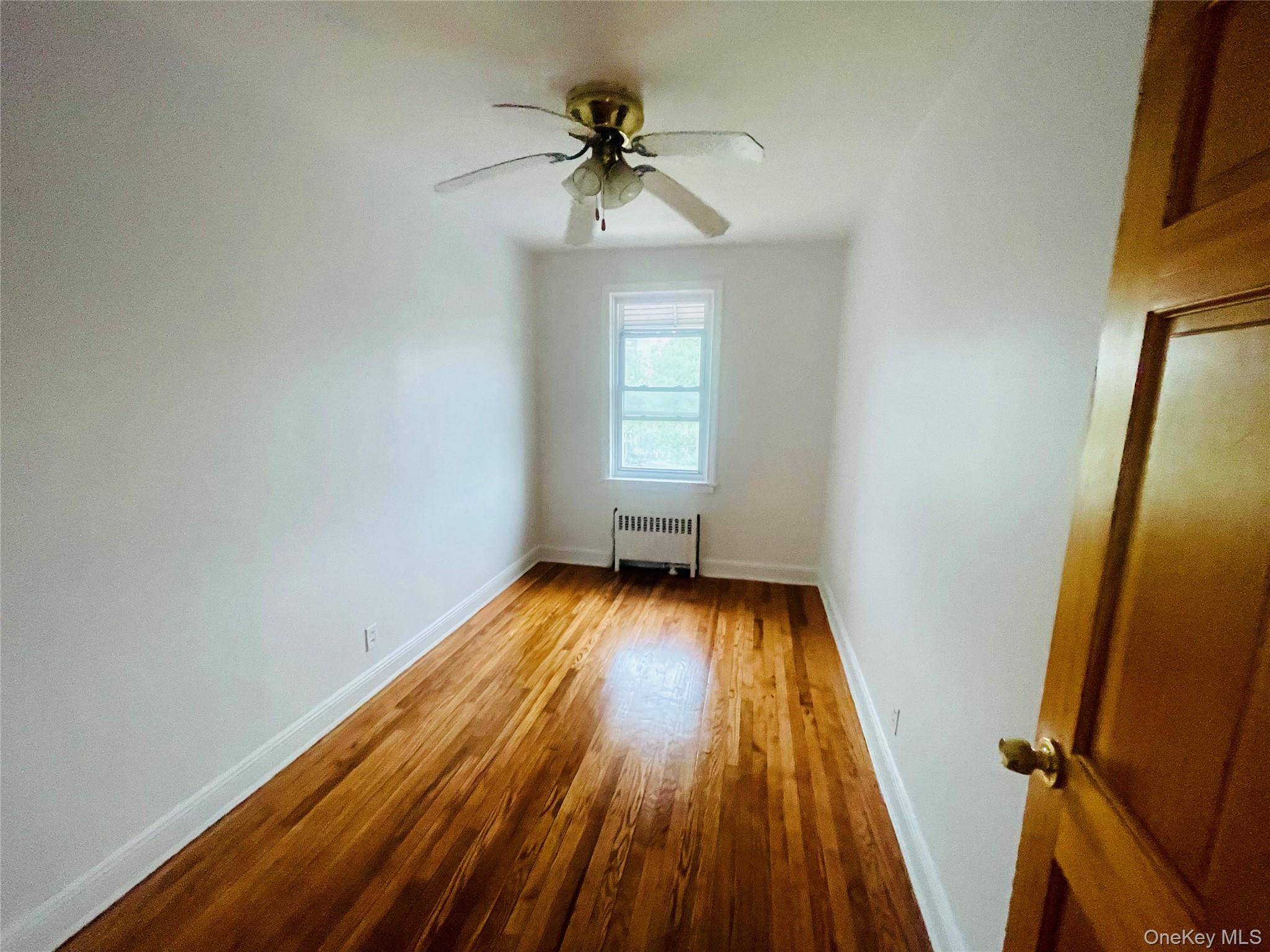 2811 Gunther AVE, Bronx, NY 10469