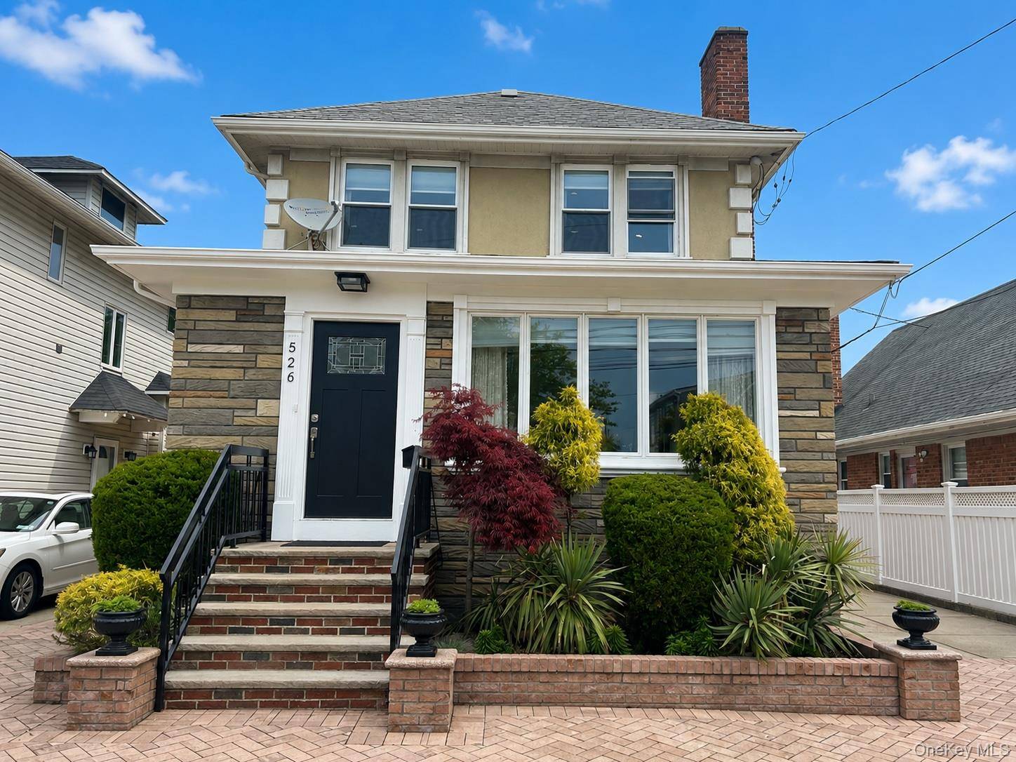 526 Beach 132nd ST, Belle Harbor, NY 11694