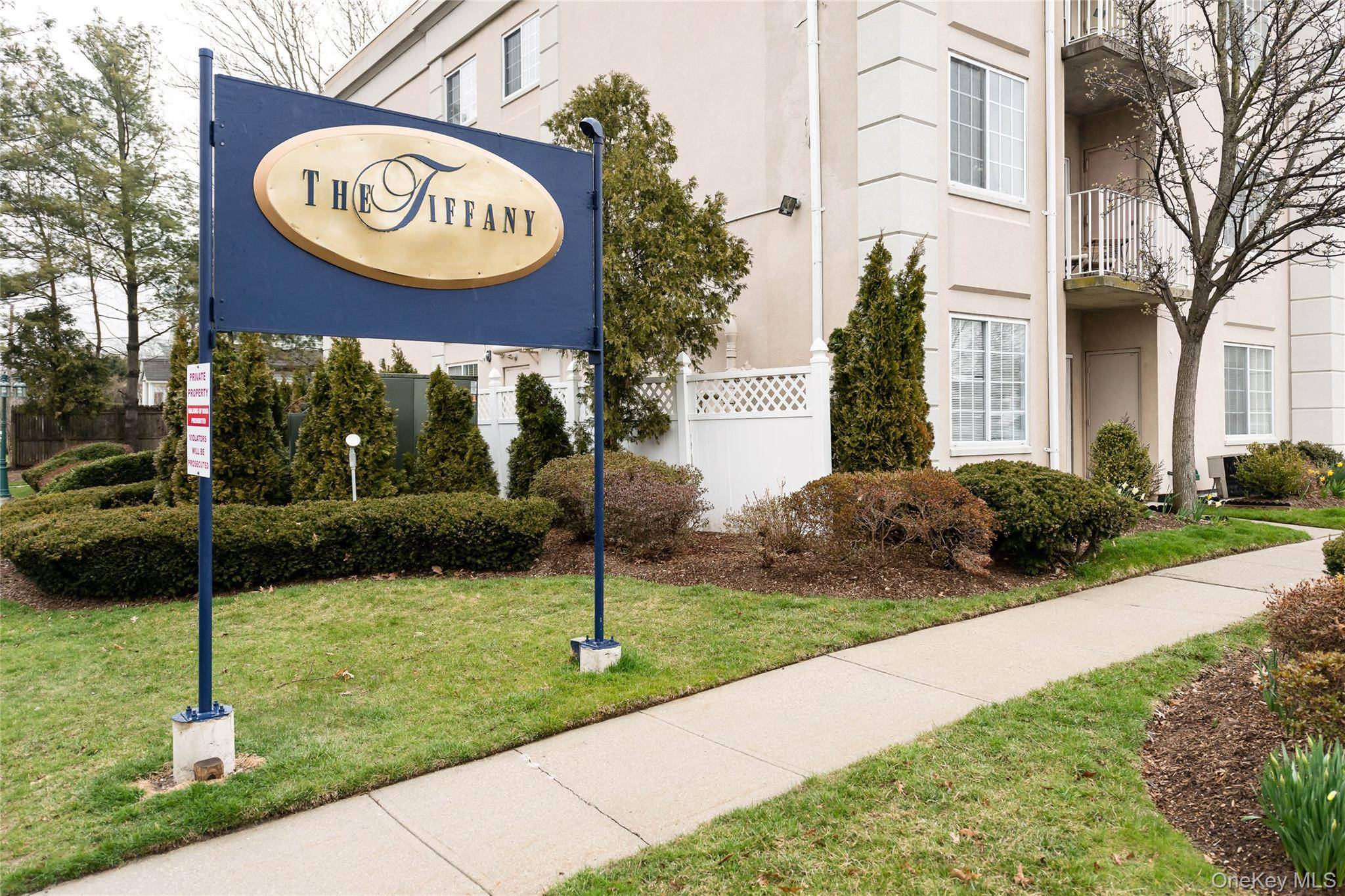 54 School ST #104, Westbury, NY 11590