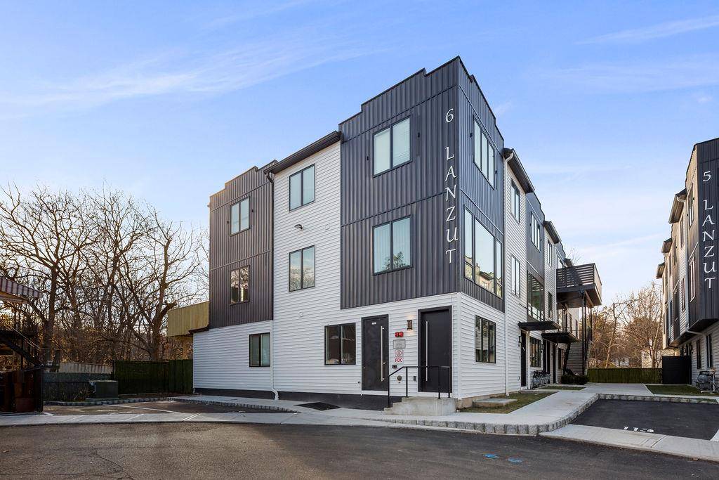 6 Lanzut CT #214, Monsey, NY 10952