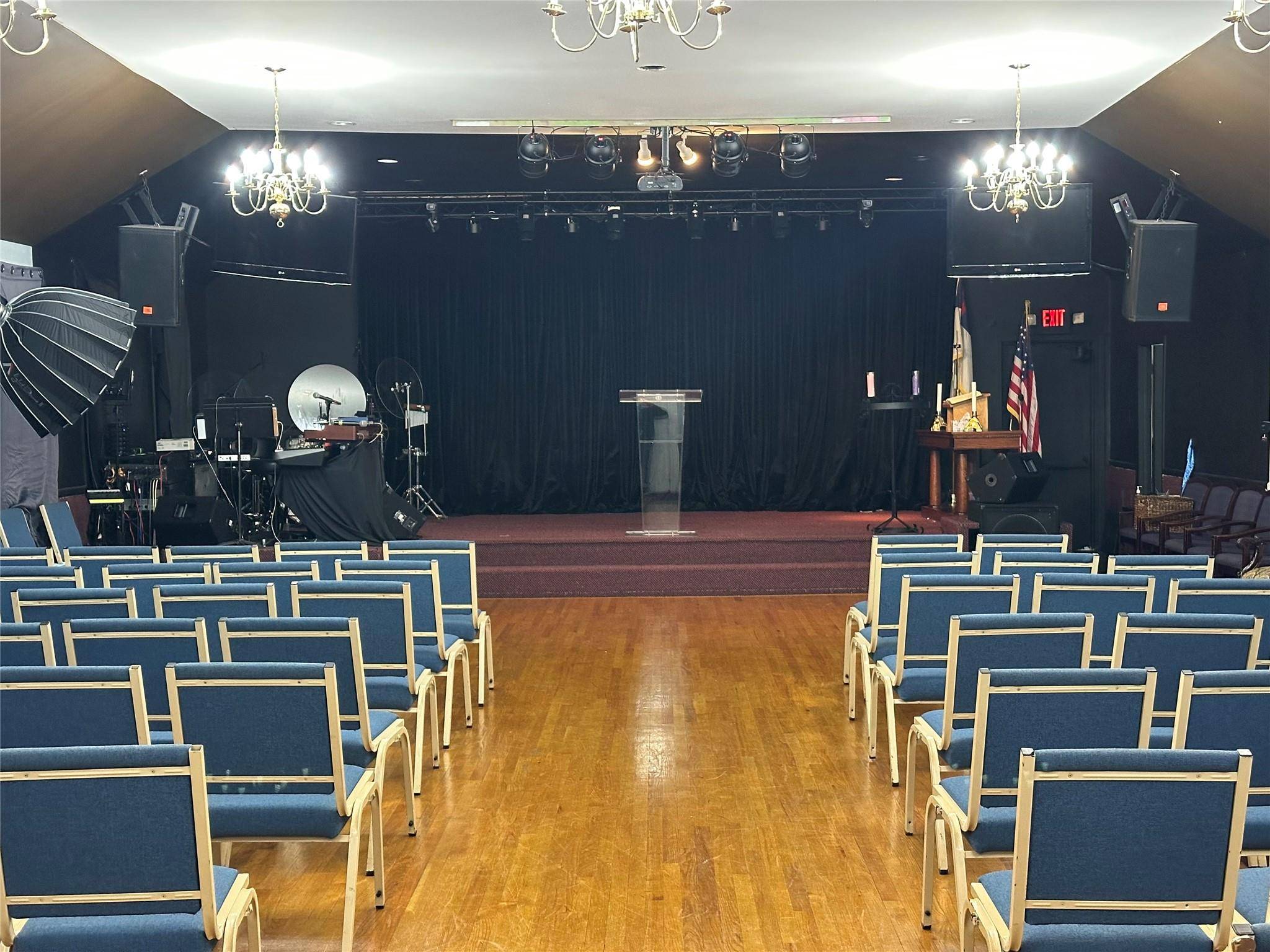 1350 A ST, Elmont, NY 11003