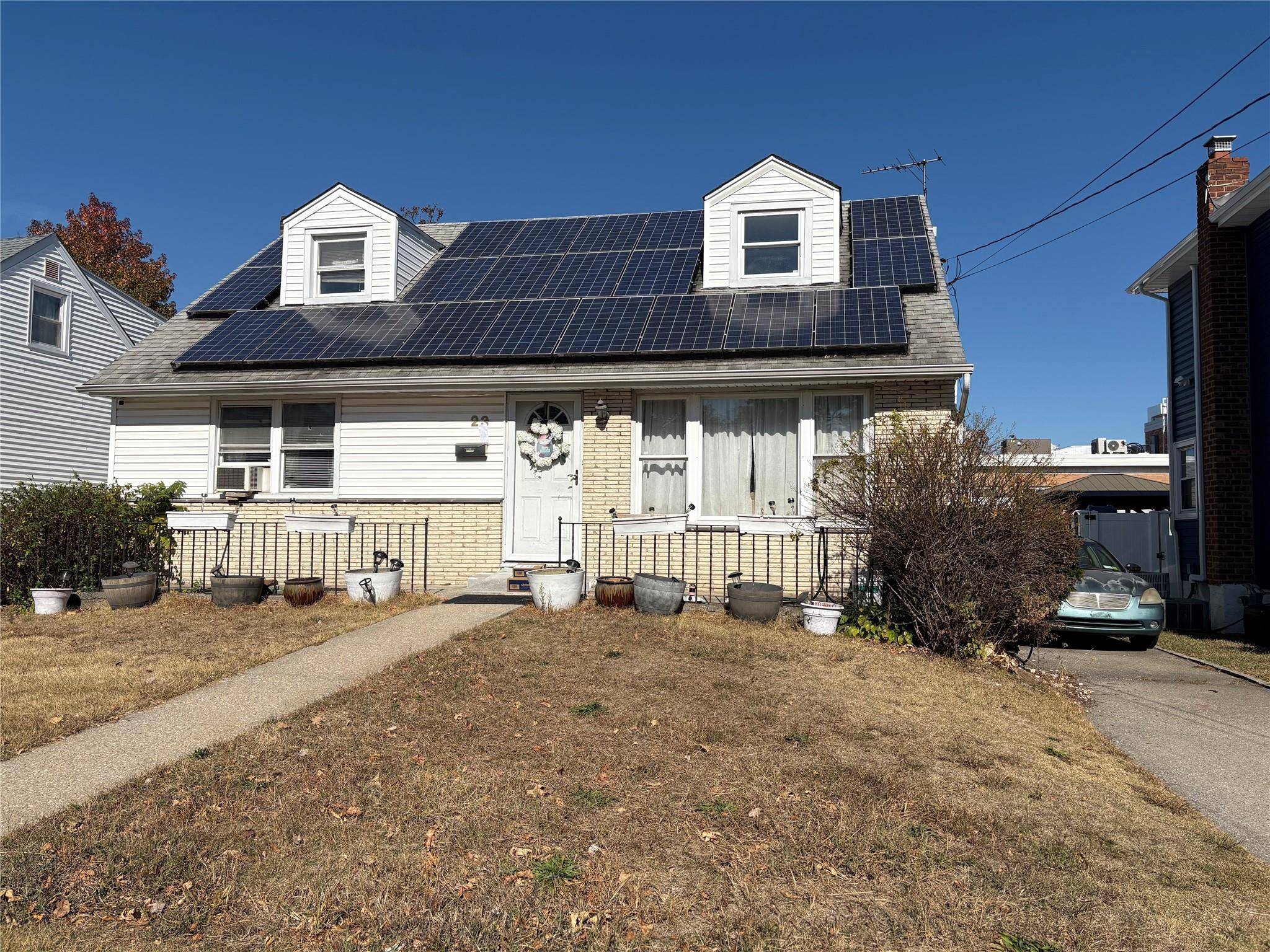 23 Marlow RD, Valley Stream, NY 11580