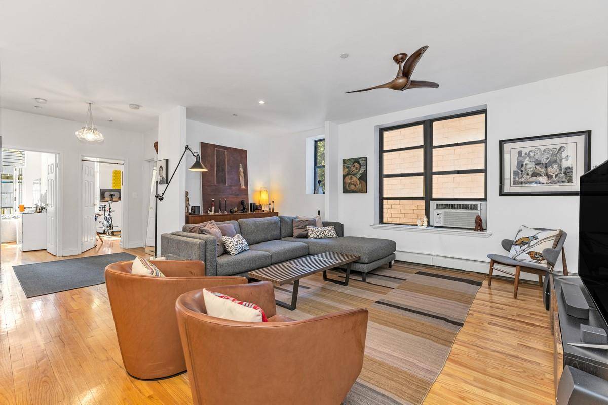 242 W 112th ST #3BC, New York (manhattan), NY 10026