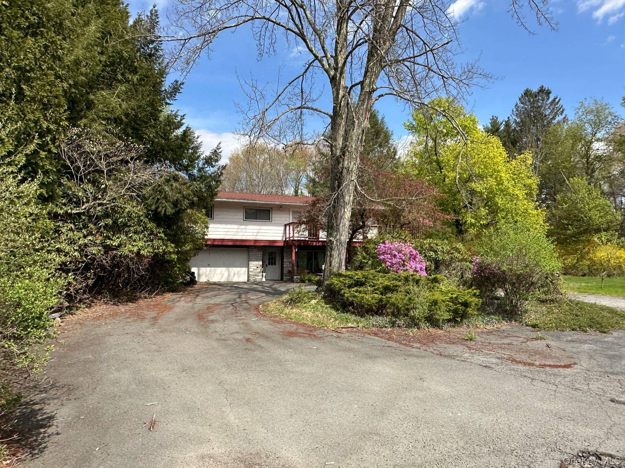 23 Diane BLVD, Woodridge, NY 12789