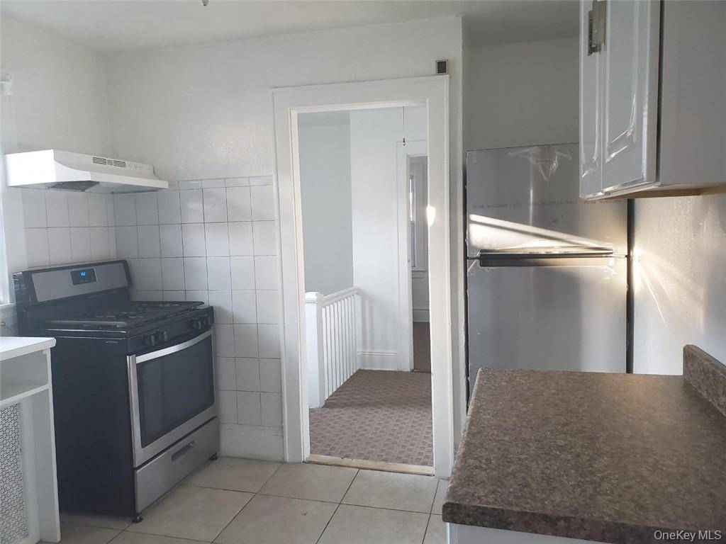 114 Lincoln AVE, New Rochelle, NY 10801