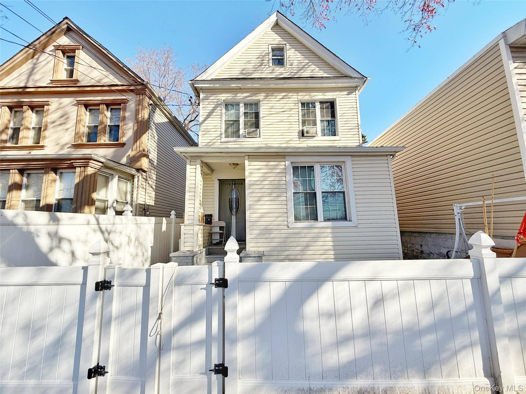 110-39 156th ST, Jamaica, NY 11433