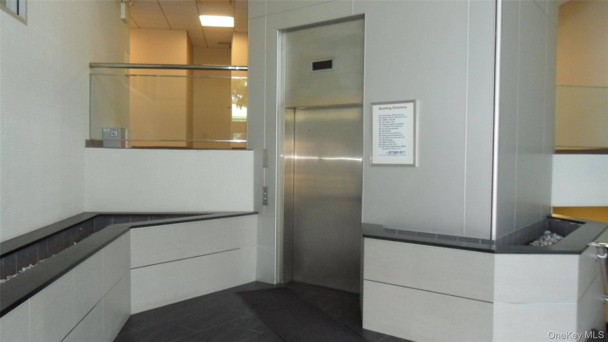 218-14 Northern BLVD, Bayside, NY 11361