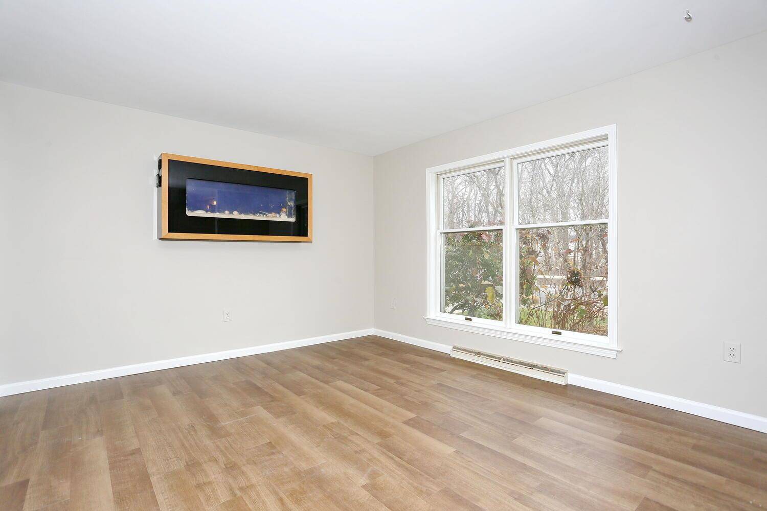 78 Lackawanna TRL, Suffern, NY 10901