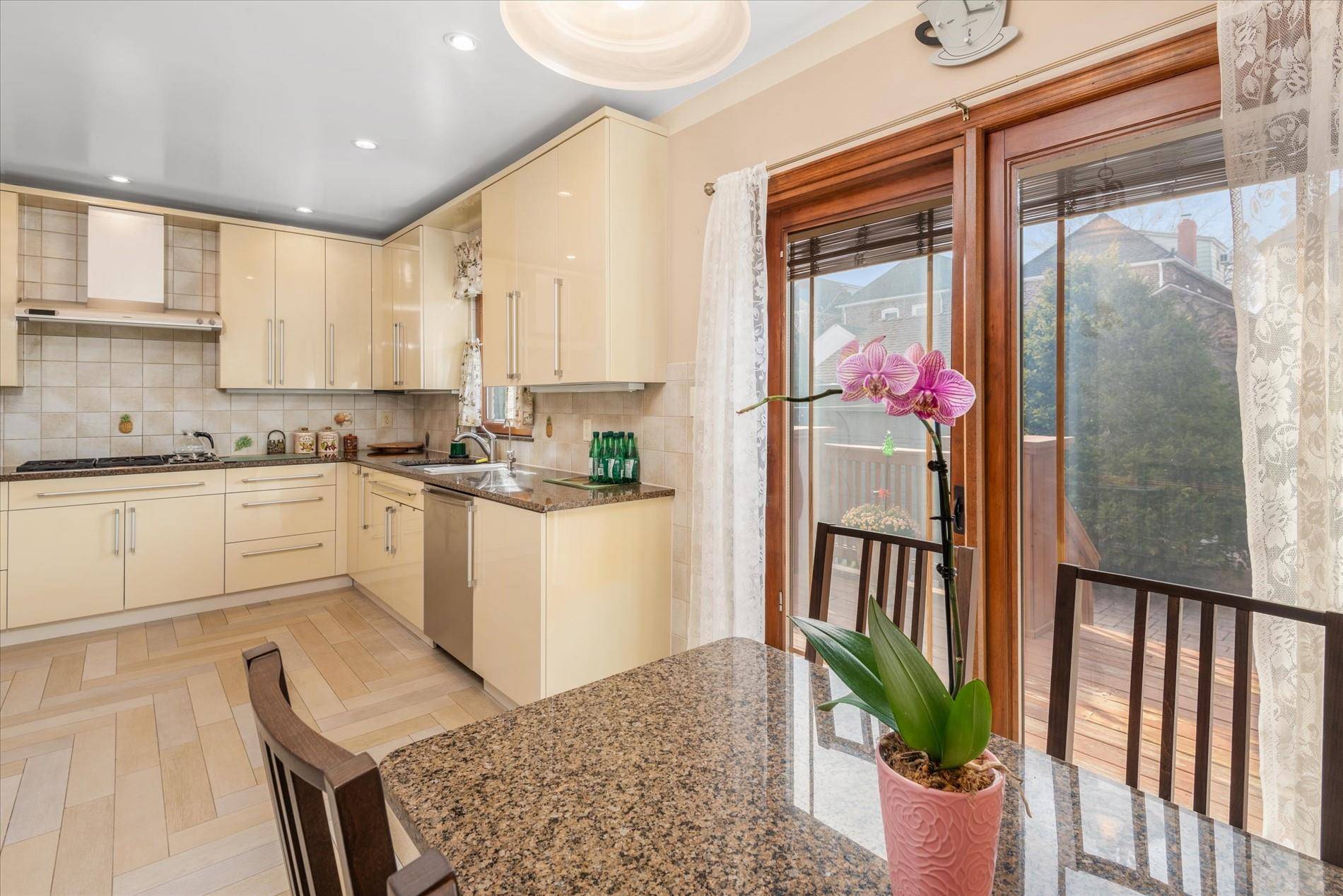 63-16 84th PL, Middle Village, NY 11379