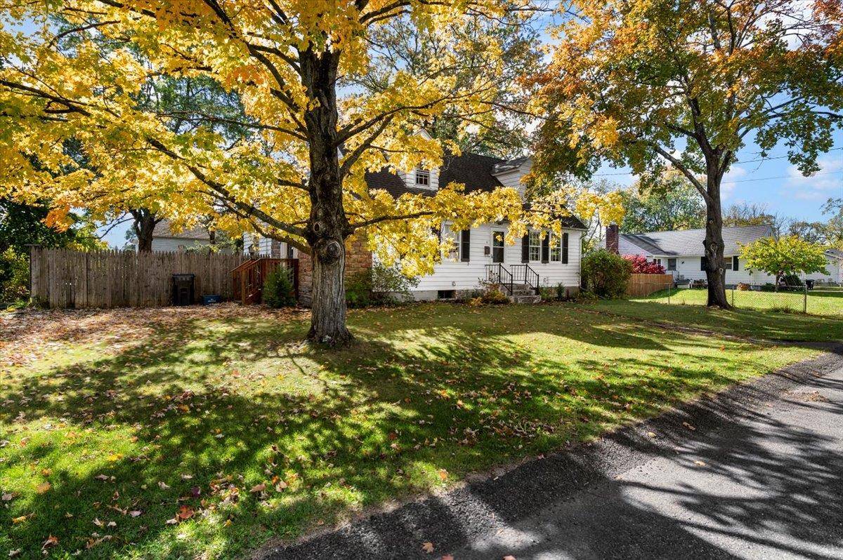 15 Charles Street, Hudson, NY 12534