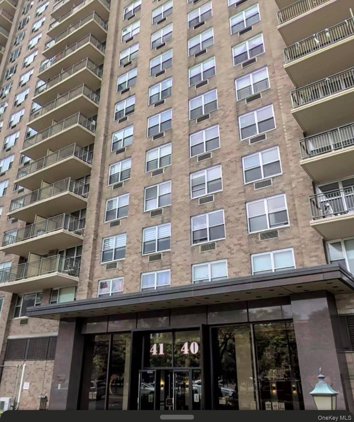4140 Union ST #18J, Flushing, NY 11355