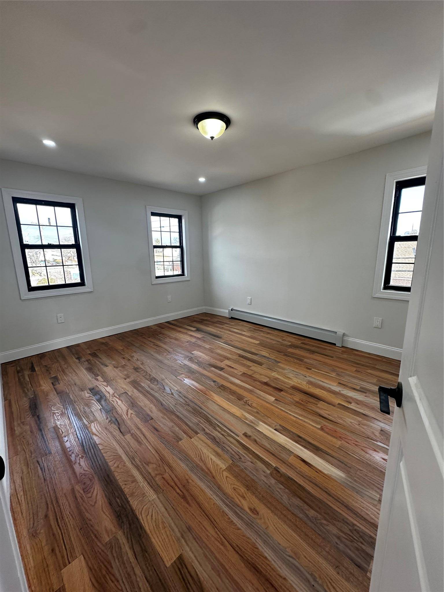 225-53 Murdock AVE, Queens Village, NY 11429
