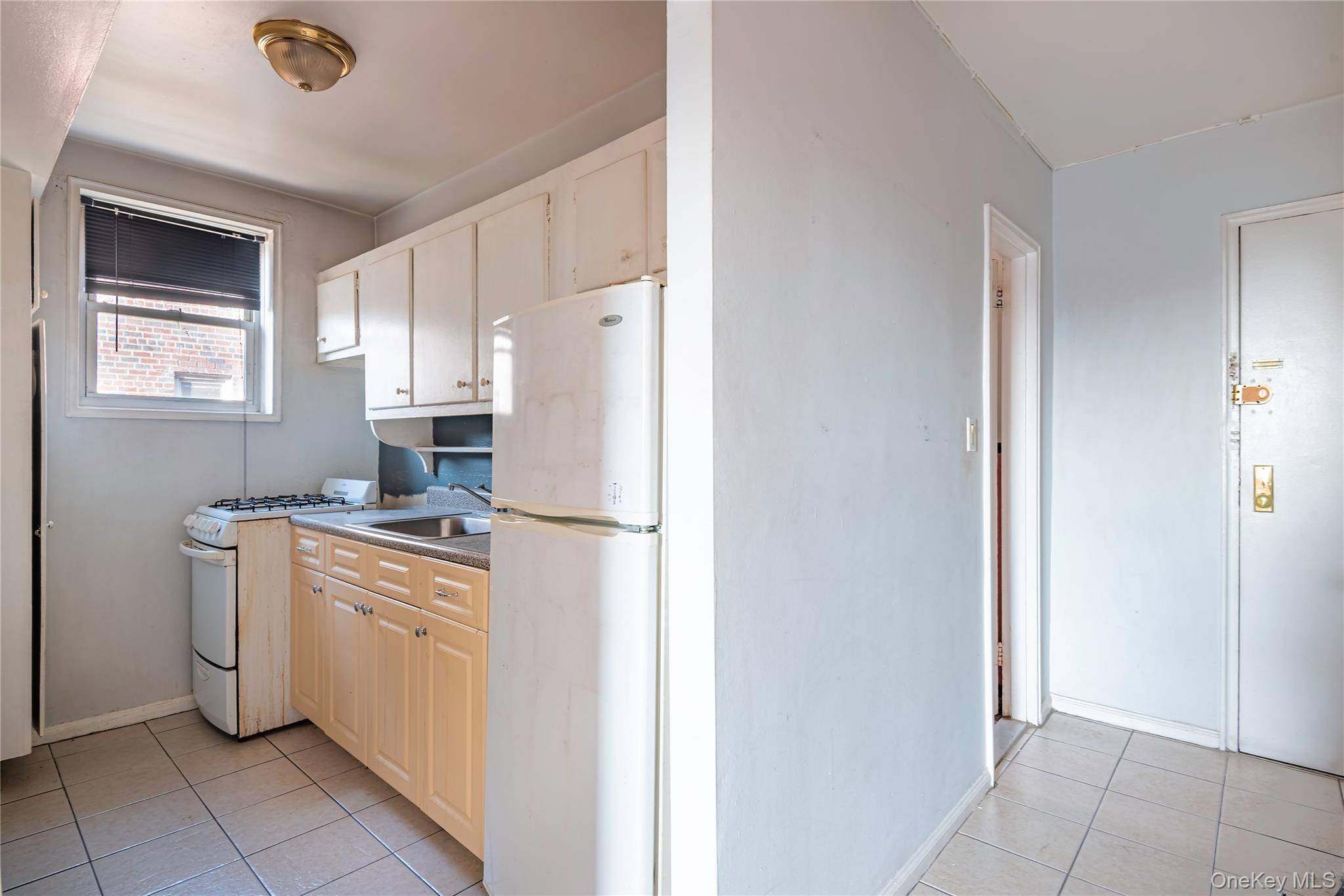 133-01 Booth Memorial Ave, Flushing, NY 11355