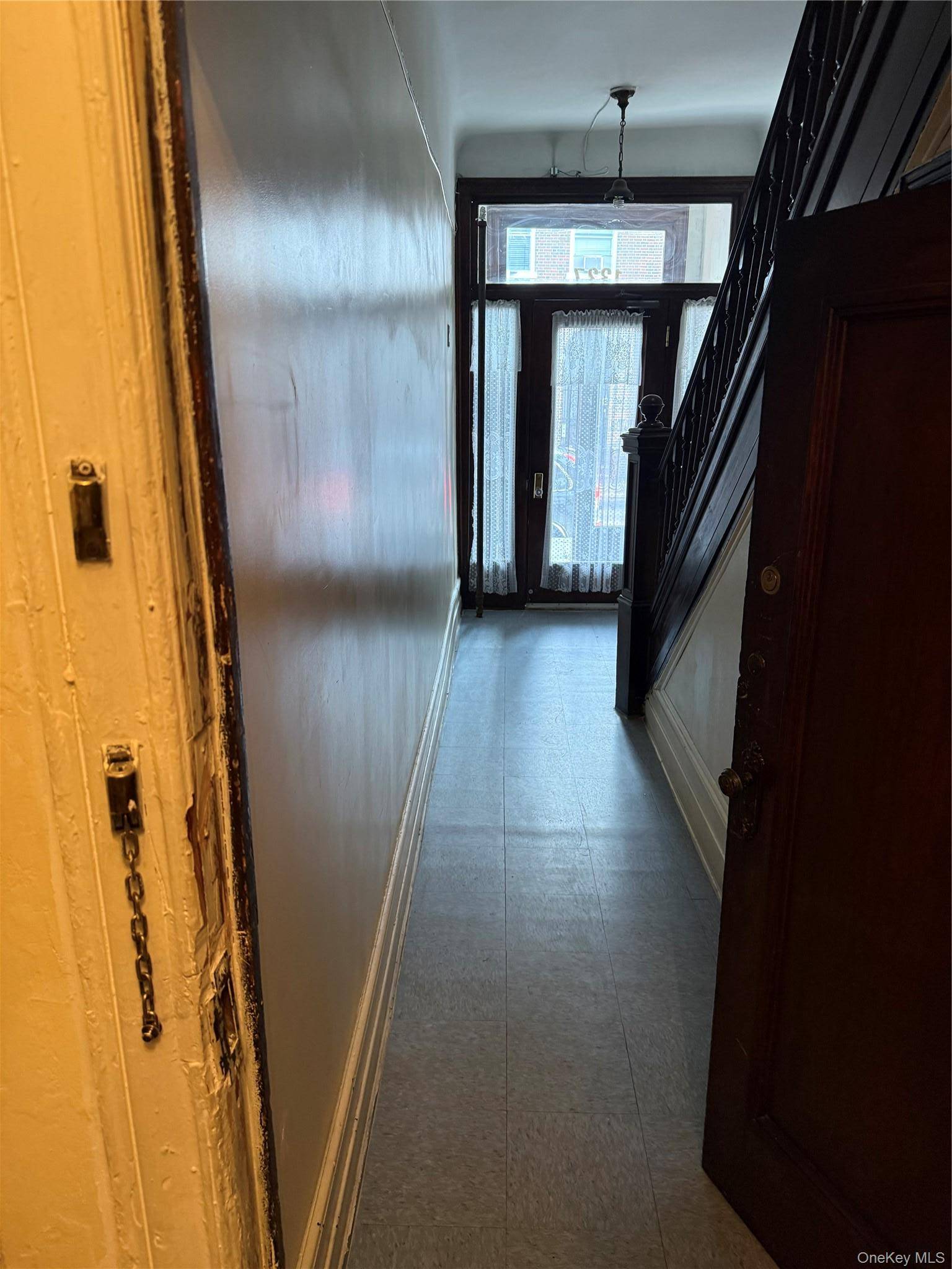 1327 Plimpton AVE, Bronx, NY 10452