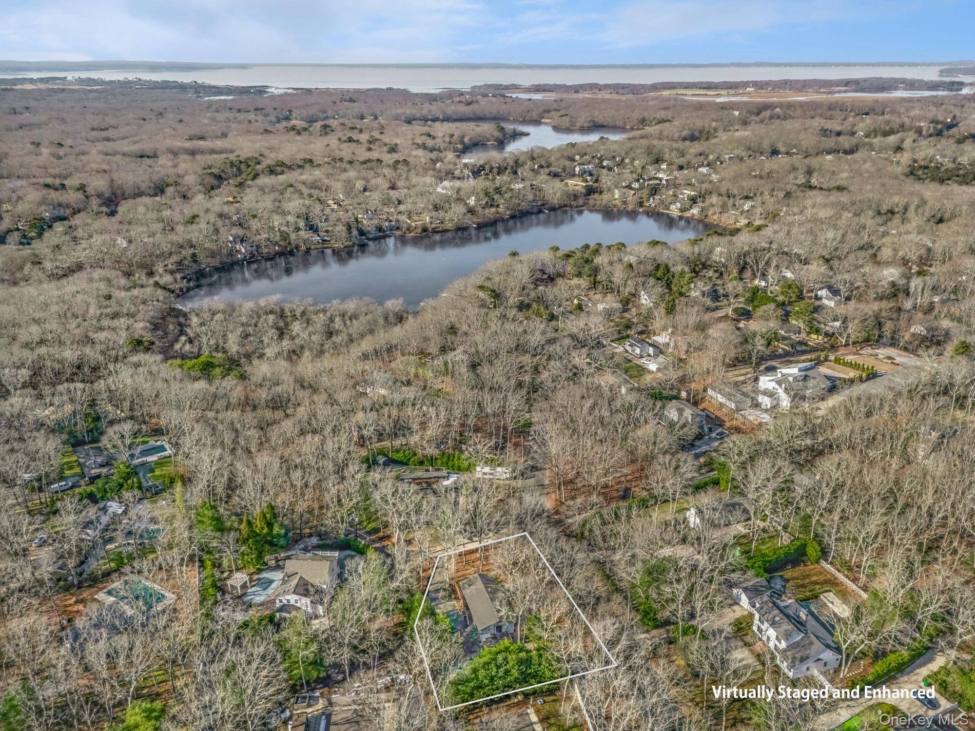 292 Little Fresh Pond RD, Southampton, NY 11968