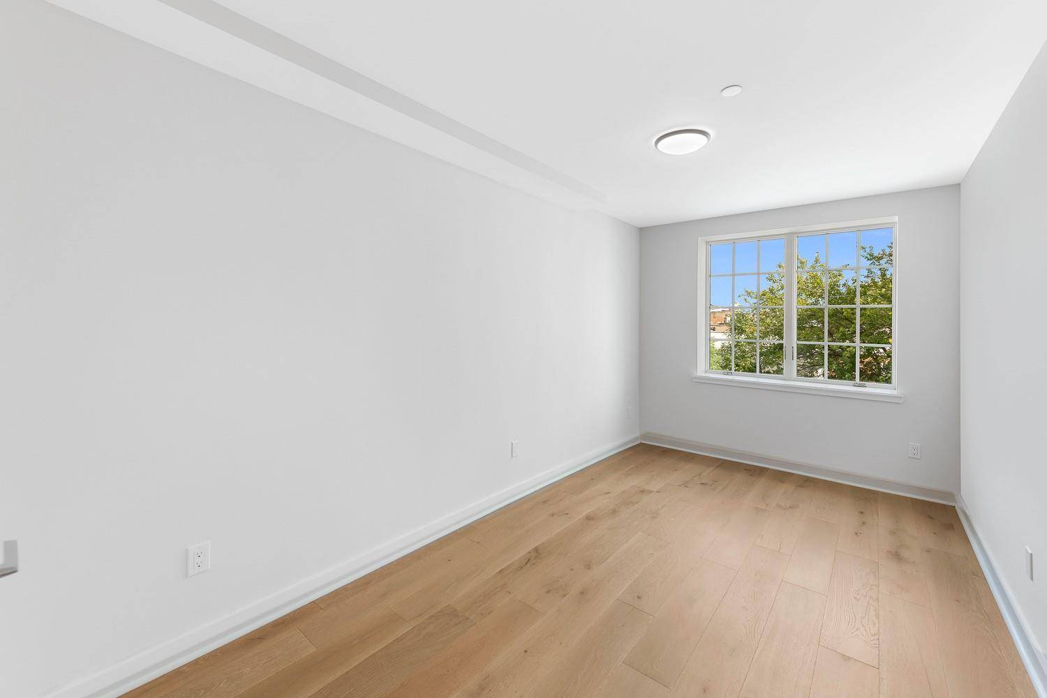23-23 30th road #3, Astoria, NY 11102
