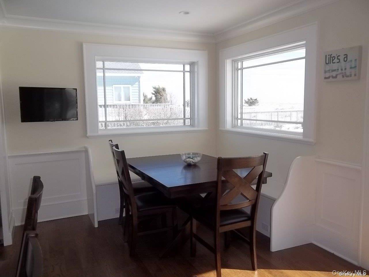 493 Dune RD, Westhampton Beach, NY 11978