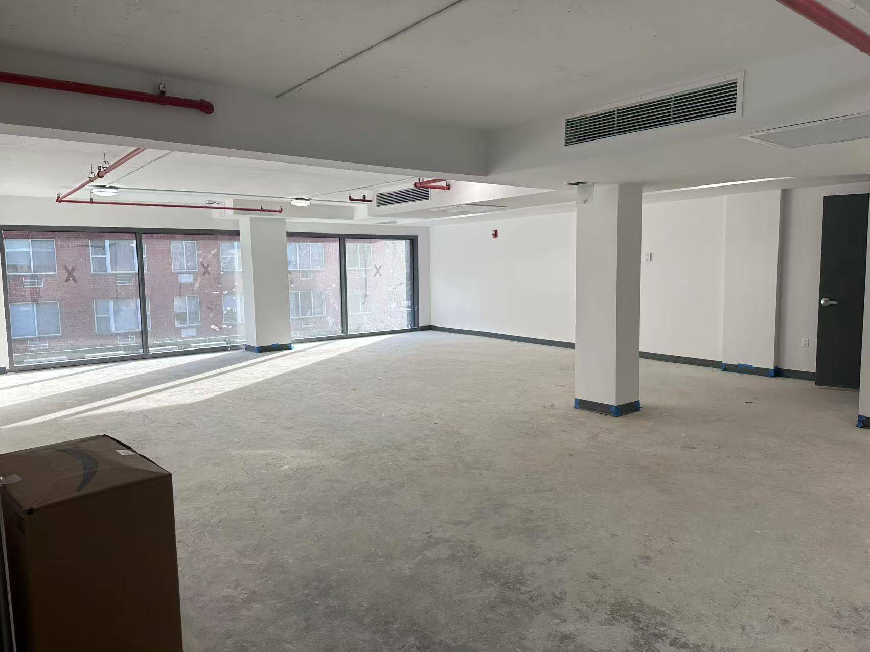 13680 41 AVE #2C, Flushing, NY 11355