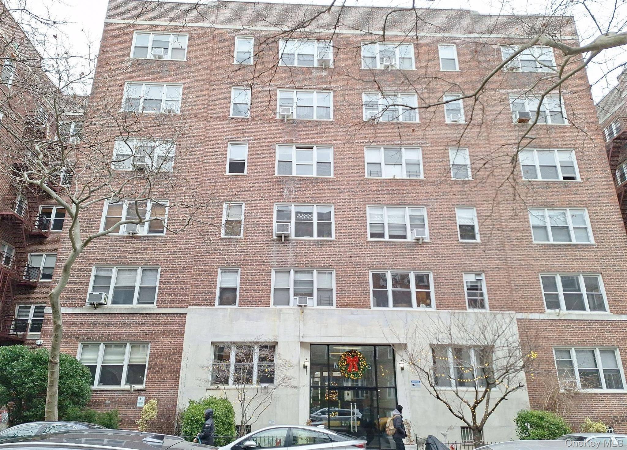 35-21 79th ST #4E, Jackson Heights, NY 11372