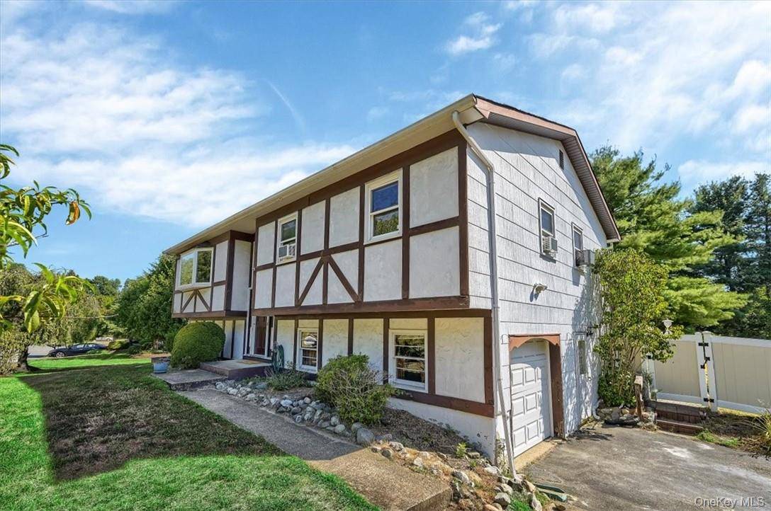 31 Gleason DR, Thiells, NY 10984