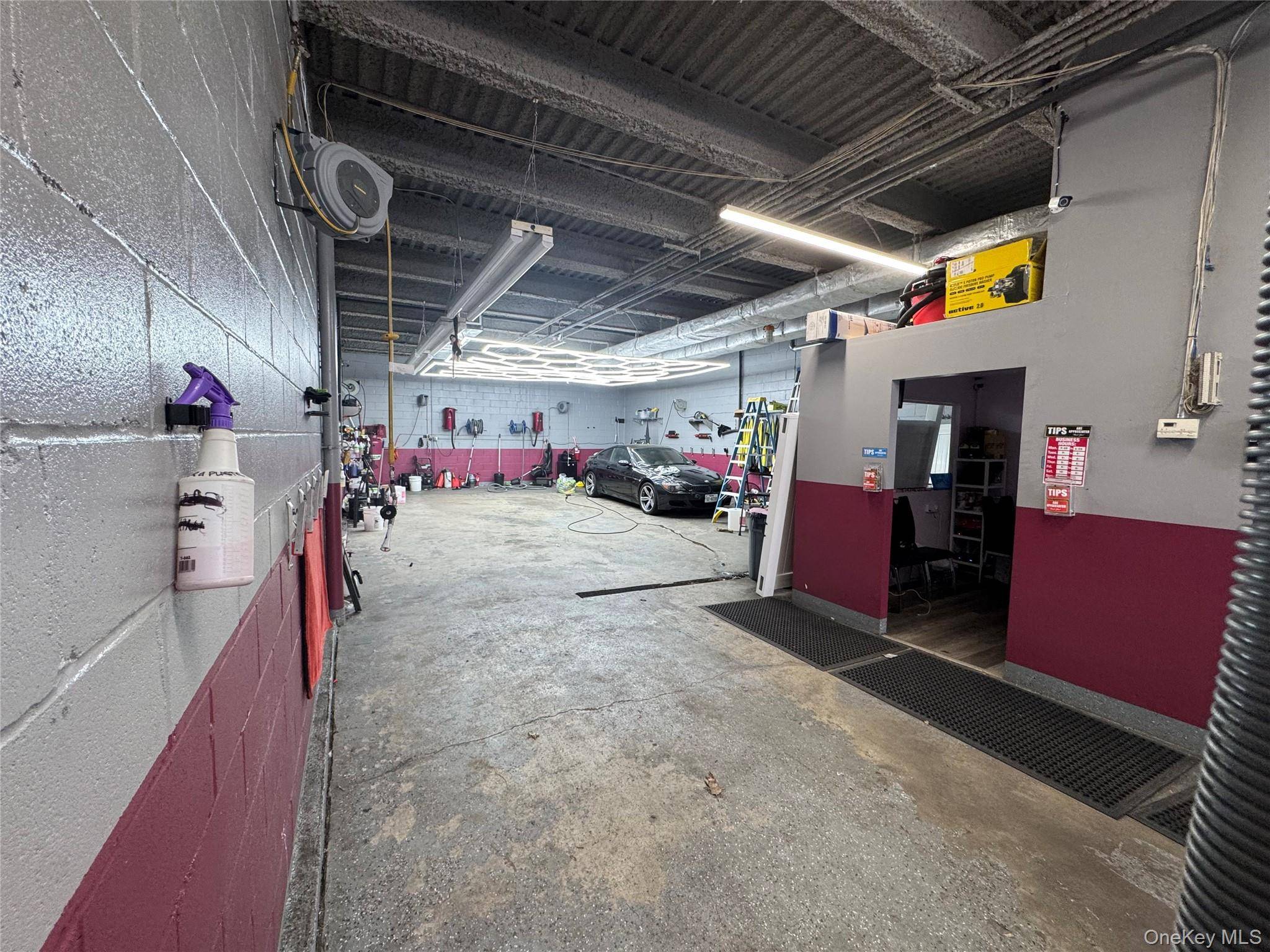 148-11 175th ST, Jamaica, NY 11434