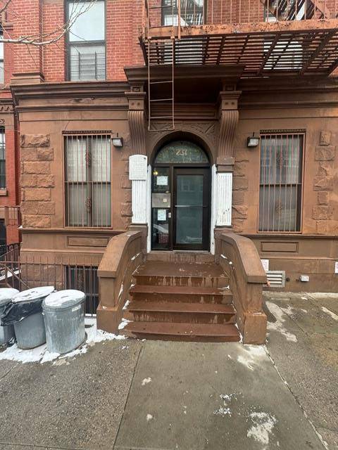134th street 237 #2W, New York (manhattan), NY 10030
