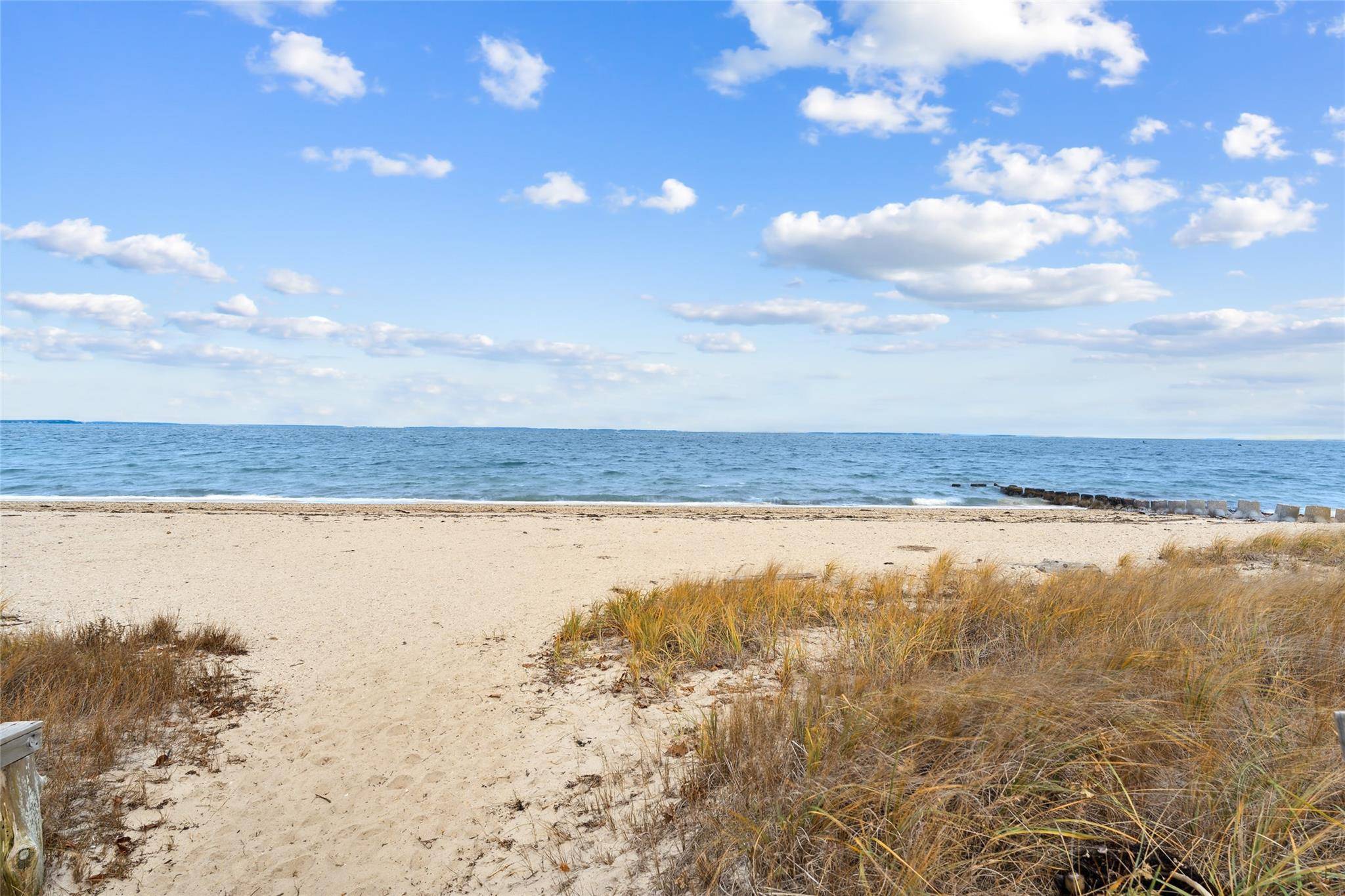 34 Underwood DR, East Hampton, NY 11937