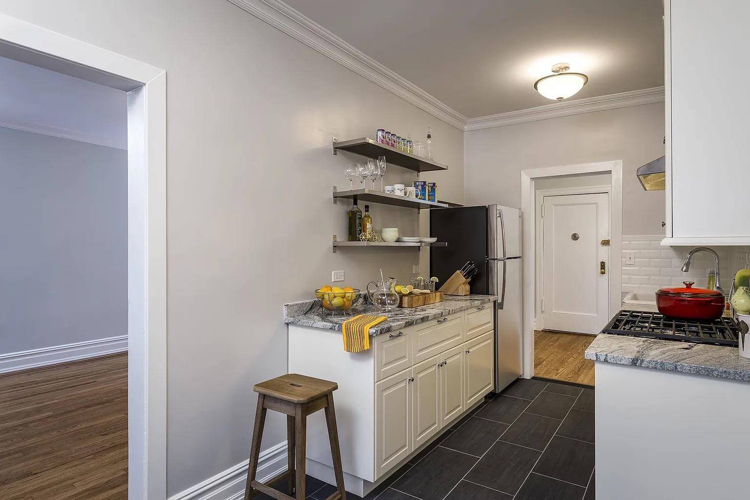 35-27 81st ST #5E, Jackson Heights, NY 11372