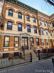 18-58 Cornelia ST, Ridgewood, NY 11385
