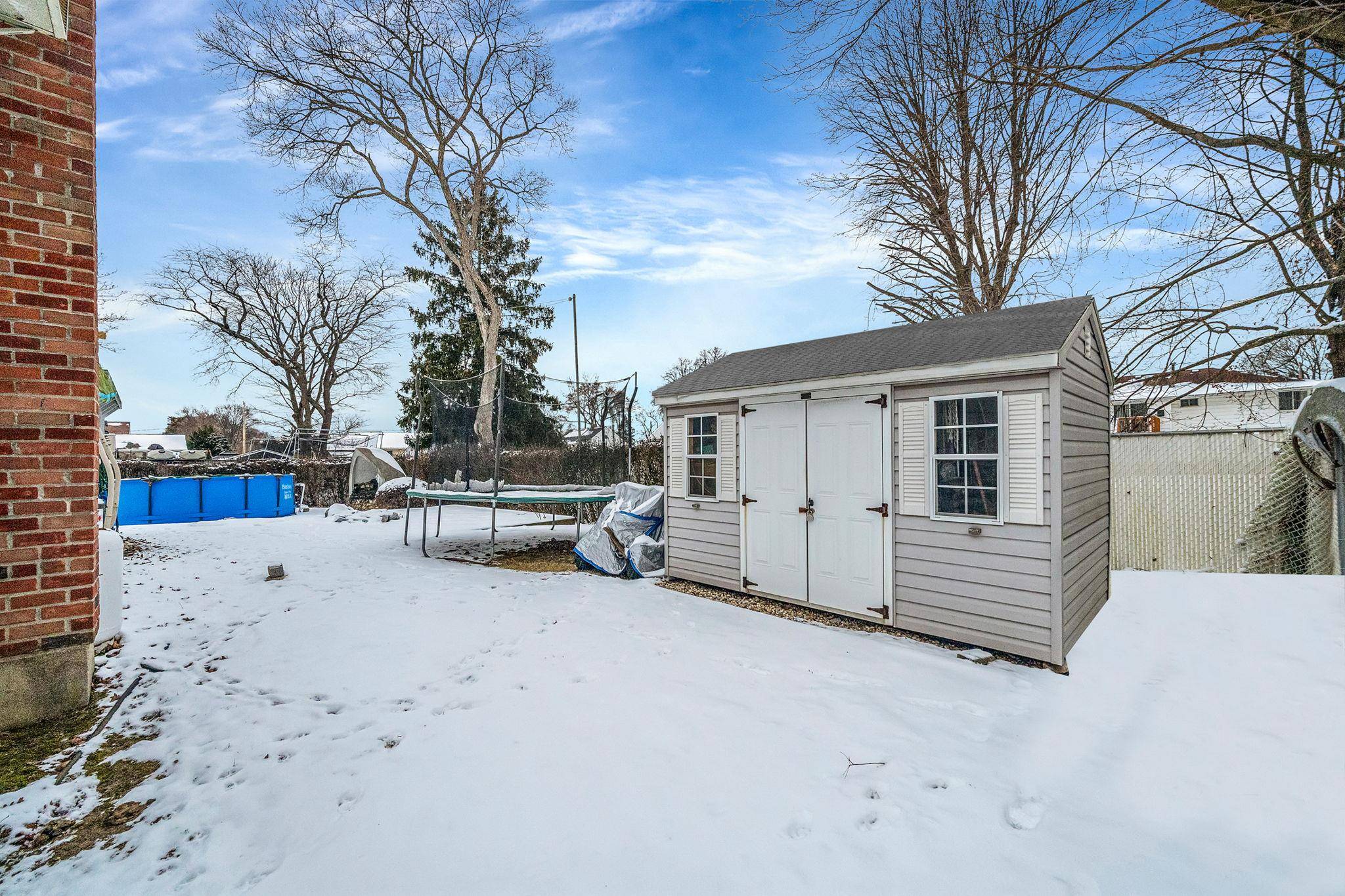 215 Eastwood AVE, Deer Park, NY 11729