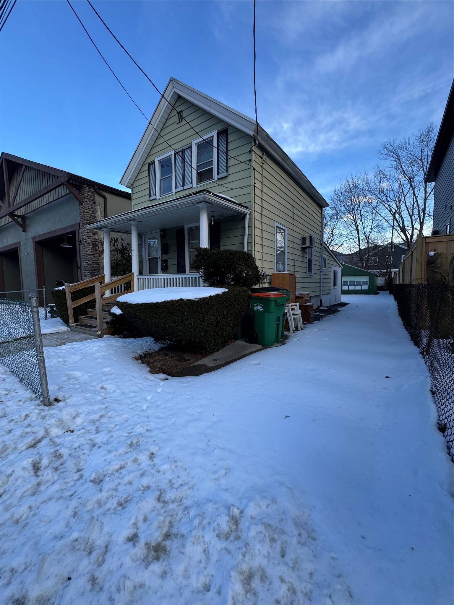 34 N Cedar ST, Beacon, NY 12508