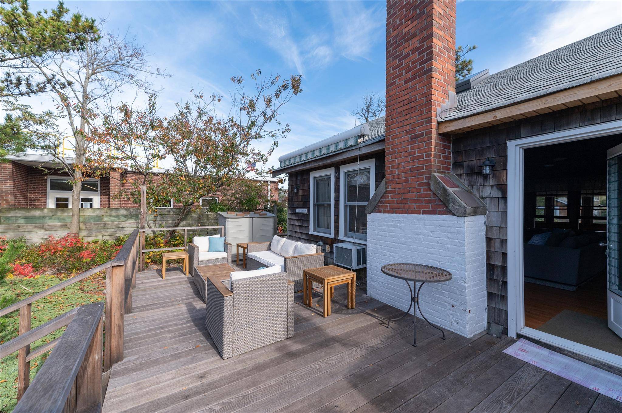 760 Surf RD, Ocean Beach, NY 11770