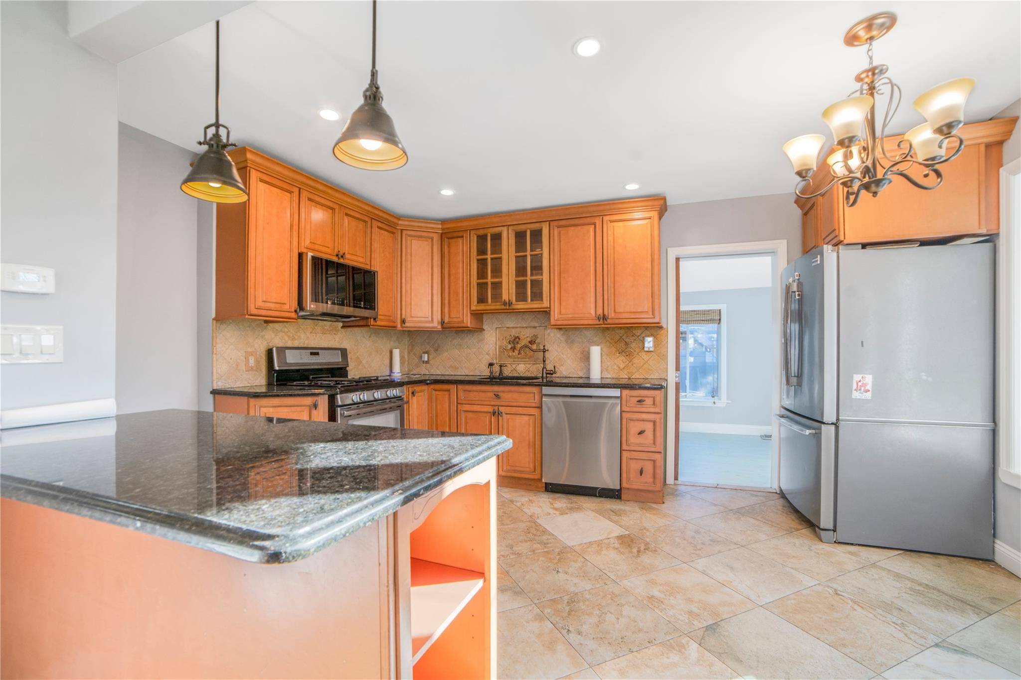 246-62 87th AVE, Bellerose, NY 11426