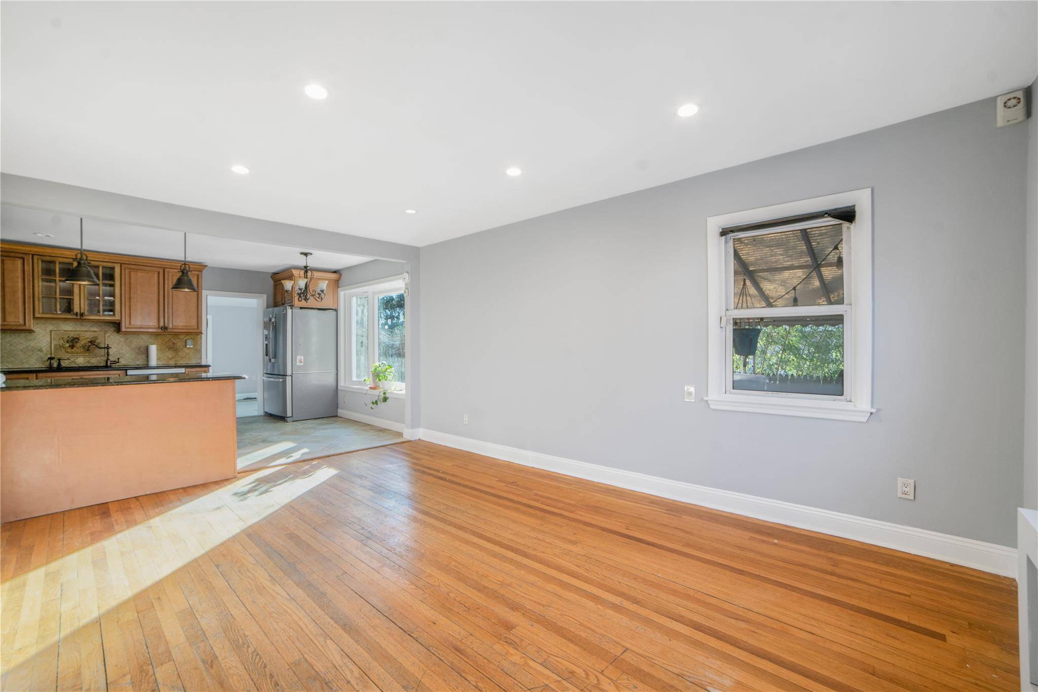246-62 87th AVE, Bellerose, NY 11426