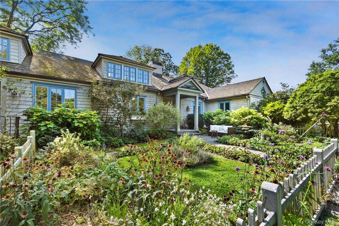 106 Old Stone Hill RD, Pound Ridge, NY 10576