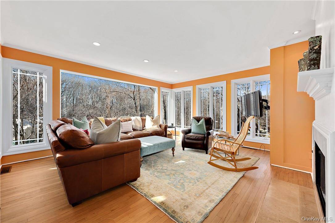 106 Old Stone Hill RD, Pound Ridge, NY 10576