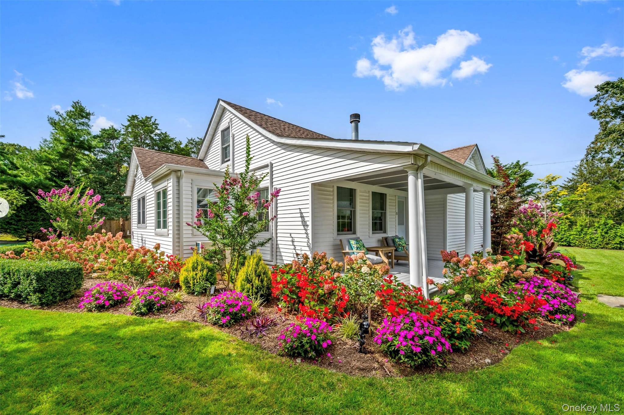 31 Liberty ST, Westhampton Beach, NY 11978