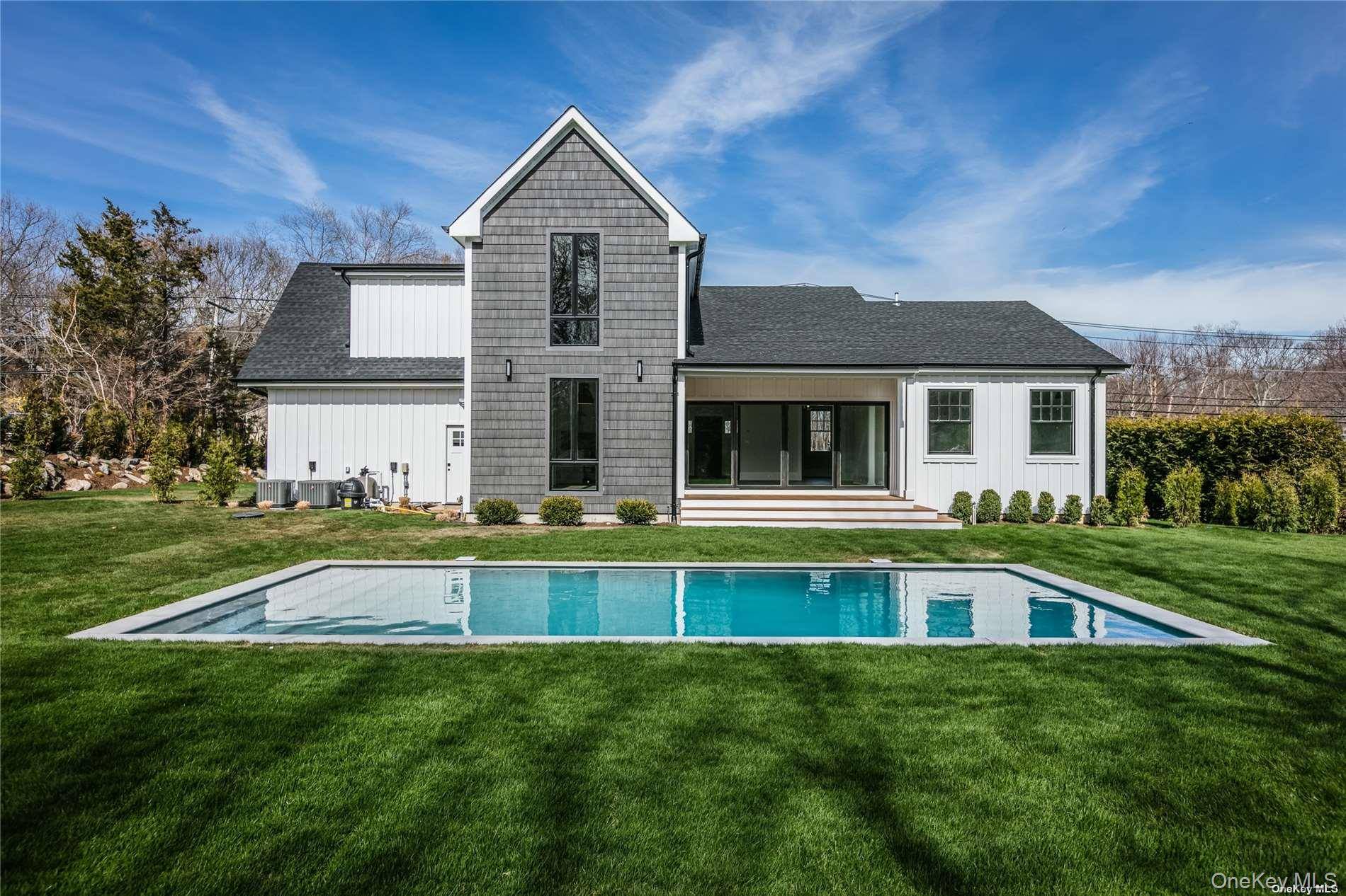 2415 Cox Neck RD, Mattituck, NY 11952