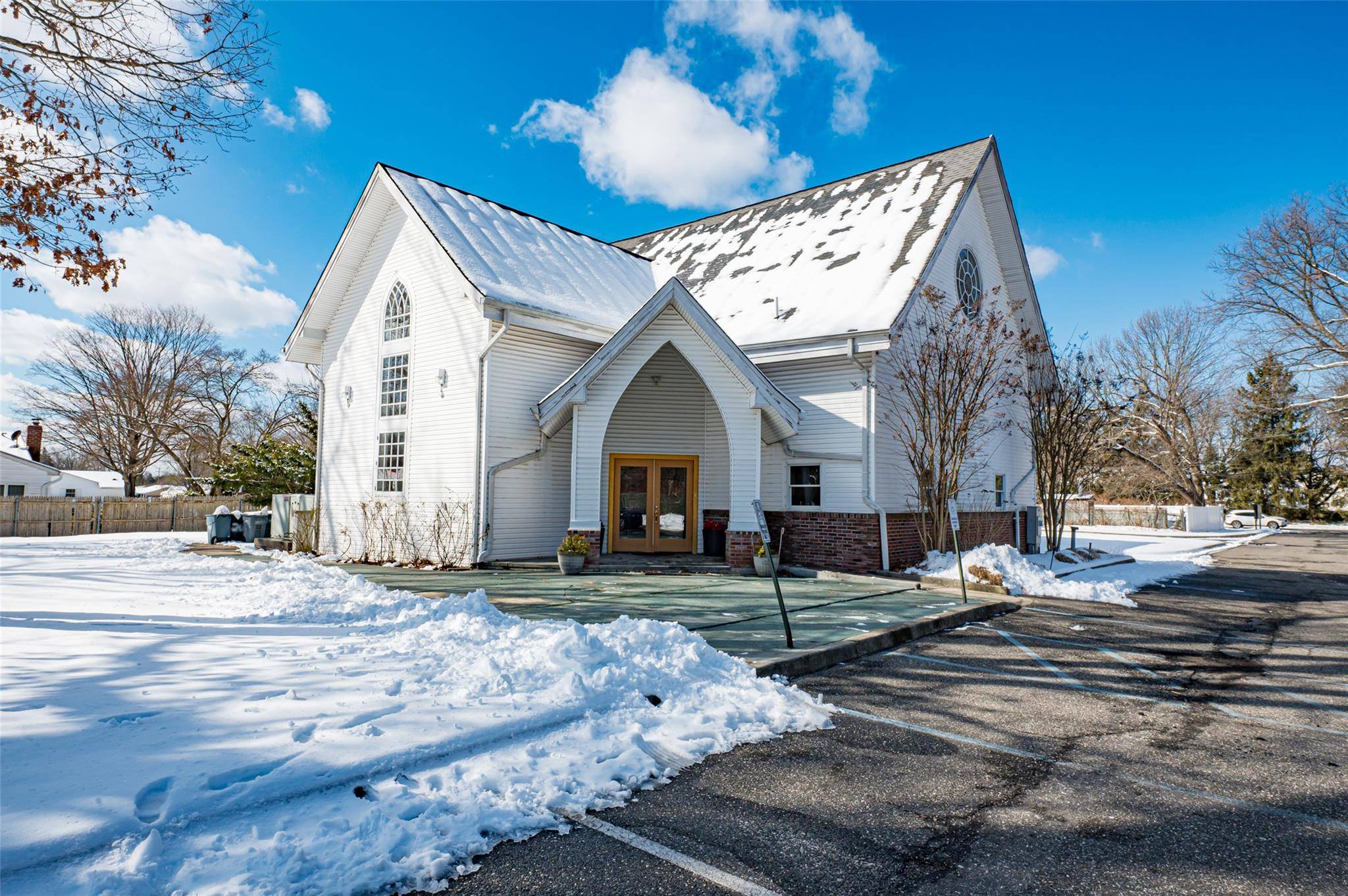 203 E Pulaski RD, Huntington Station, NY 11746