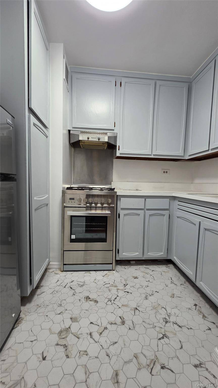 70-25 Yellowstone BLVD #24B, Forest Hills, NY 11375
