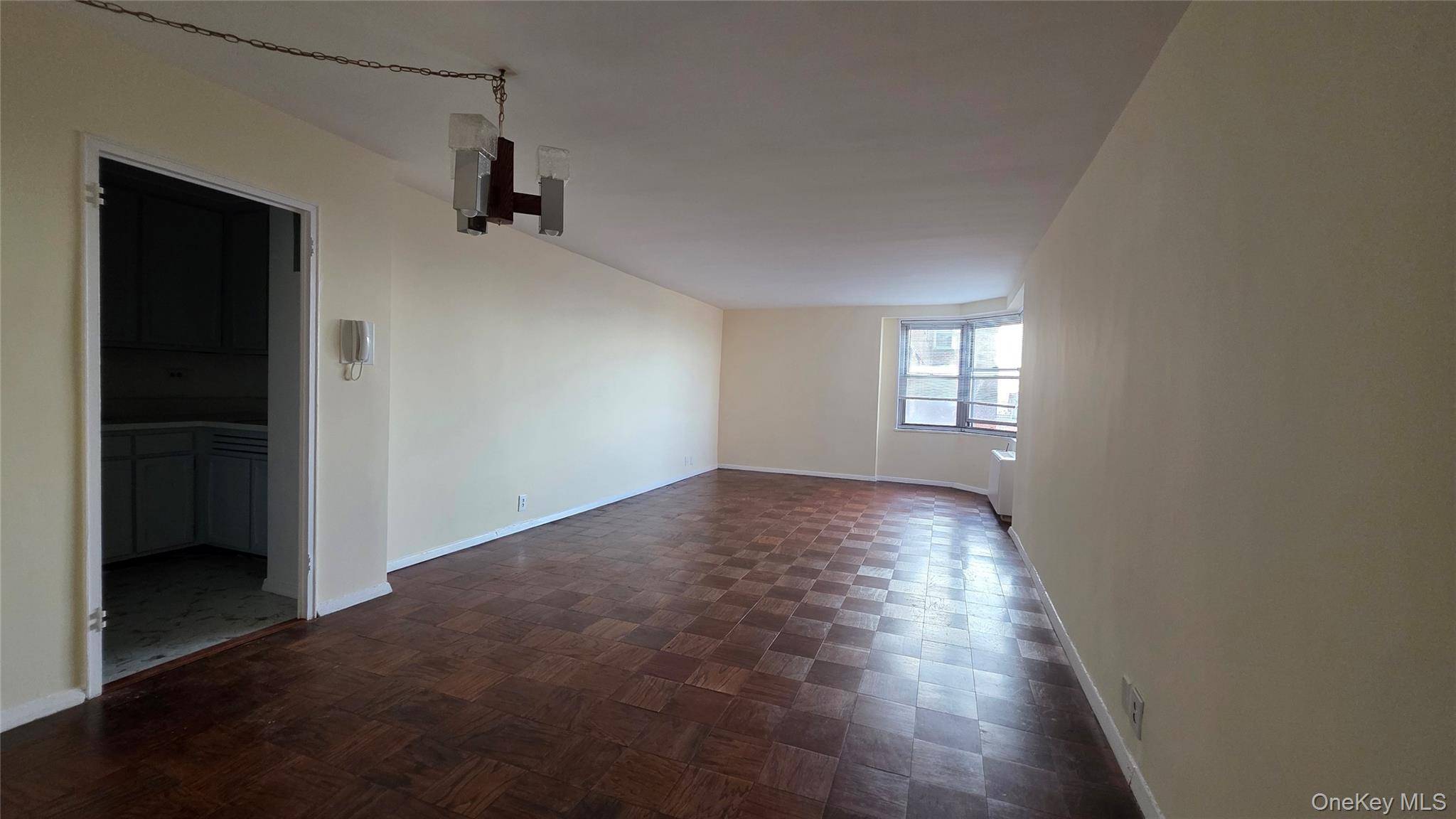 70-25 Yellowstone BLVD #24B, Forest Hills, NY 11375
