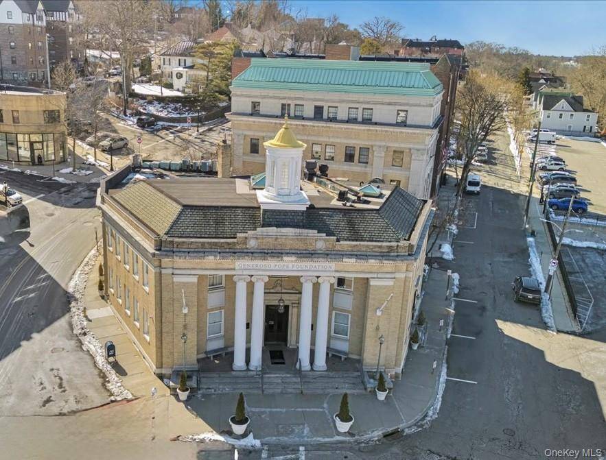 1 Generoso Pope PL, Tuckahoe, NY 10707