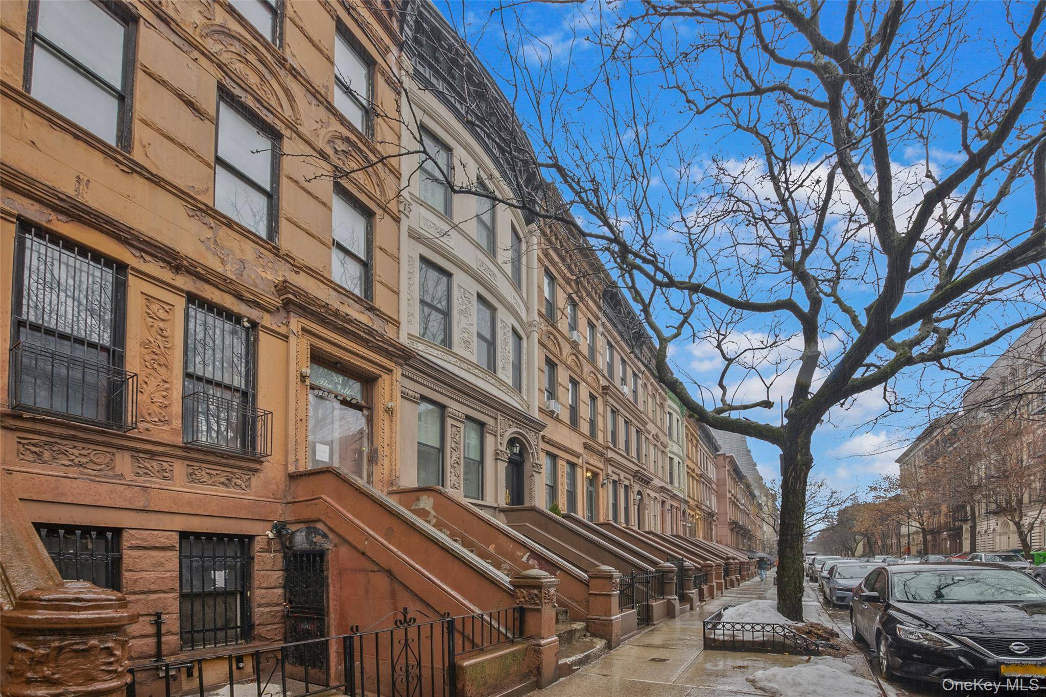 81 W 119th ST, New York (manhattan), NY 10026