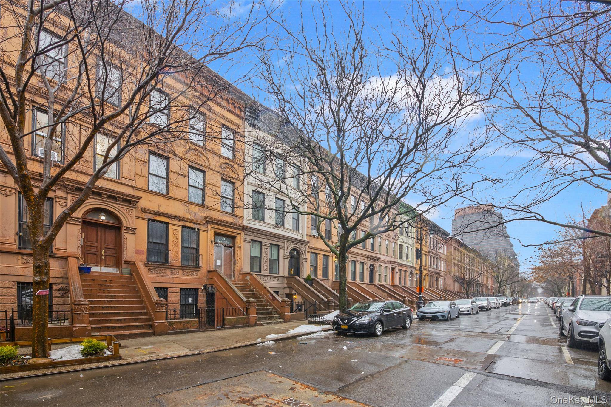 81 W 119th ST, New York (manhattan), NY 10026